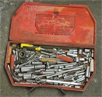 Lot of tools, see pics