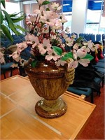 Bling trophy style vase with silk flowers