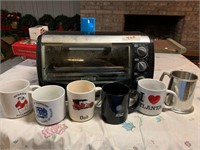 TOASTER OVEN AND COFFEE CUPS