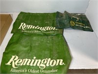 (2) REMINGTON MINI BANNERS, (1) COLT MINI BANNER