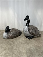 Ceramic goose figurines, set of 2