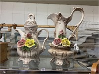 picture and teapot matching set SAPODIMONTE made