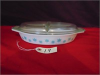 Pyrex Snowflake Divided Covered Casserole