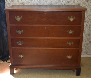 Nice Cherry Federal 4 Drawer Chest