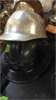 FIREMAN'S HELMET & HARD HAT