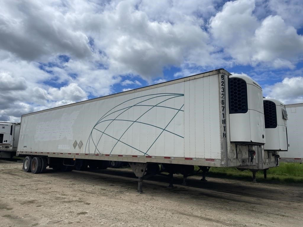 2010 Utility 53 FT Reefer Trailer Tandem