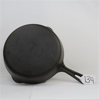 GRISWOLD SBL EP #7 CAST IRON SKILLET GROOVE HANDLE