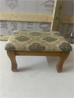 Vtg foot stool