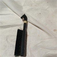 Black seahorse hair brush