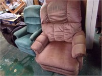 Lot of 3 Lazy Boy Recliners
