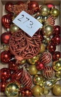 Vintage Red / Gold Christmas ornaments