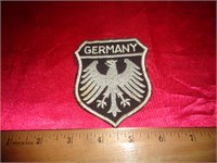 VINTAGE MILITARY PATCH