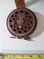 Vtg Eagle Claw Model 38 Fly Reel As Shown