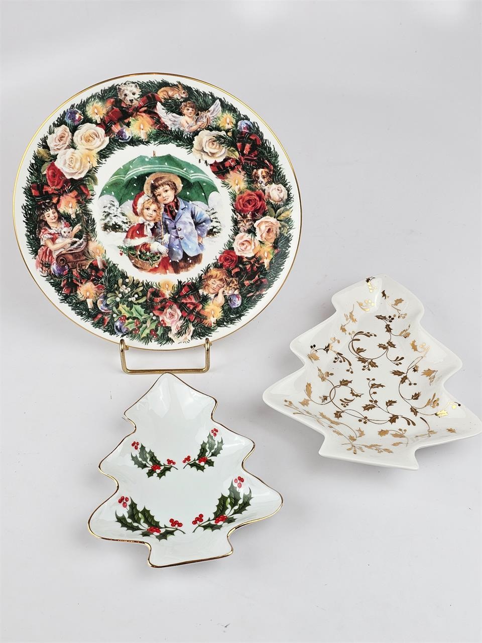 Royal Doulton Plate & 2 Christmas Tree Dishes