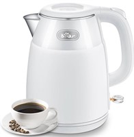 BEAR  ELECTRIC KETTLE / WHITE / NEW CONDITION