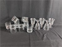 (13) Glassware Collection