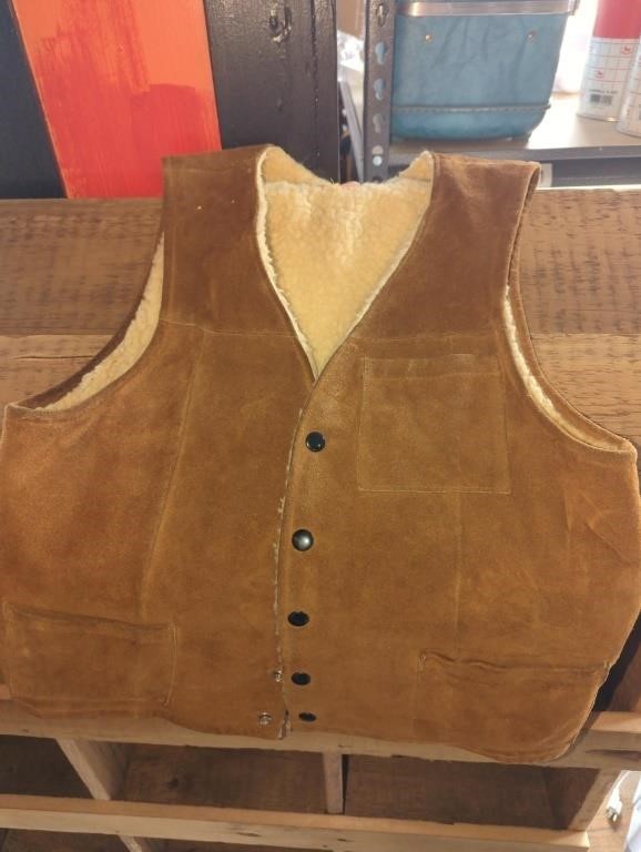 Size 42 vintage leather vest