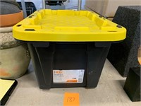 12 GALLON STORAGE BIN WITH LID TOUGH TOTE