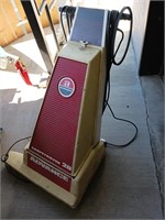 ADVANCE CARPET RETRIEVER 28