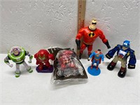 Action Figures Lot. 2019 Mr. Incredible