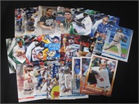 AWESOME TOPPS BASEBALL ROOKIE AND STAR LOT