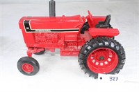 International 966 Tractor