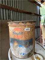Gulf oil bucket with oil