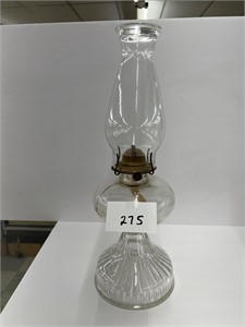 Clear glass oil lamp