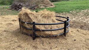 Hay feeder  black 8 ft