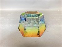 Unmarked Washington DC Glass Paperweight