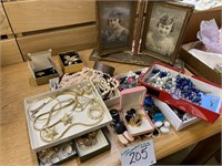 COSTUME JEWELRY & VINTAGE PICTURE FRAME