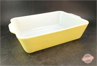 Pyrex Yellow Brownie Dish