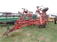 CIH 4800 Vibra Shank Field Cultivator #0060519