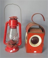 Deetz lantern that measures 11.75" tall and 3 way