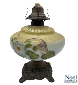 Victorian Oil Lamp w/ Metal/Brass Base &