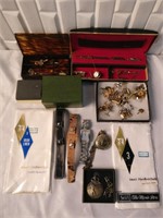 Large Lot Of Men's Accessories - Watches ++