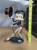 "All that Jazz" Betty Boop Figure, 8"