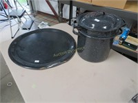 Graniteware Cookpot w/ insert and Tray