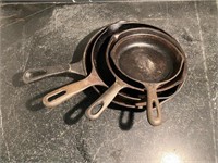 4 CAST IRON FRY PANS