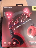 4- Cat Ears LEDstereo headphones