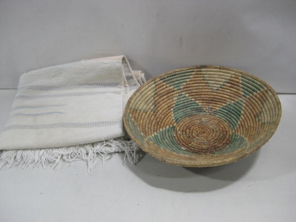 Woven Wedding Basket W/Southwestern Rug See Info