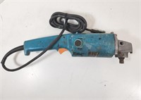 GUC Makita 9005B Corded Grinder No Arbour