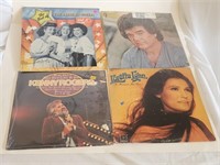 VTG ALBUMS-CONWAY TWITTY,LORETTA LYNN,KENNY RODGER