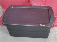 Empty tote with lid 30 Gal or 114L.