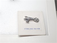 STERLING SILVER KEYS PIN