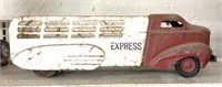 Vintage express van/missing tire