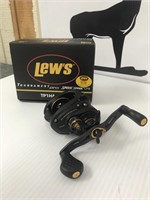 Lew’s Tournament Pro Series -  TP1HA - Bait