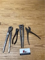 Vintage hog ring pliers