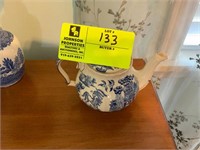 sadler teapot 5"t