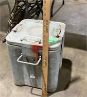 Metal cooler?